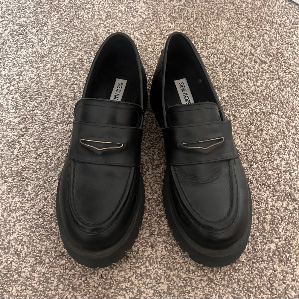 Steve Madden black leather chunky loafers